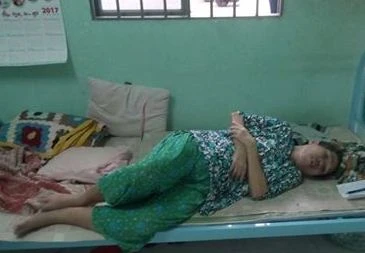 Bà Bông bị bệnh ung thư buồng trứng